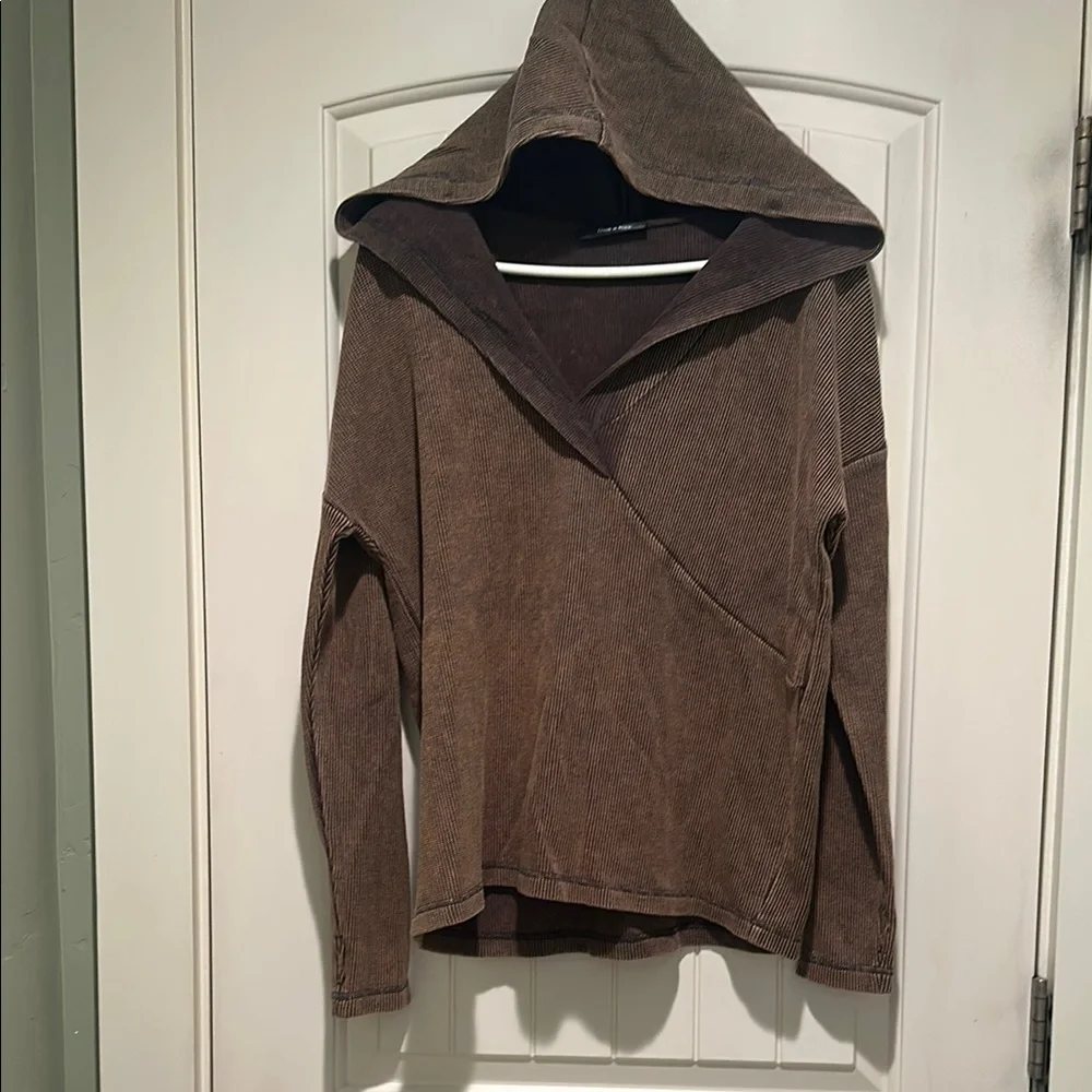 Doe & Rae NWOT Oversized - Picture 1 of 6
